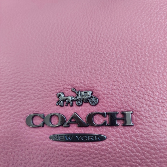 Coach Mauve Pebbled Leather Shoulder Bag W/Gun Metal Hardware - Picture 12 of 16